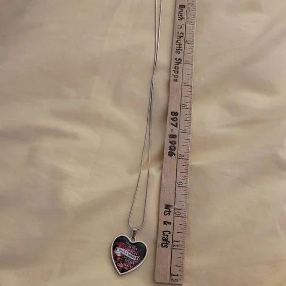 #135There is no Better Friend Than a sister & there is no Better Sister than you - Picture 2 of 3